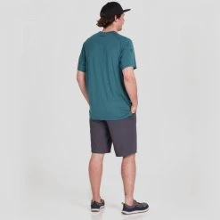 NRS Silkweight Short Sleeve Shirt - Men's -Outdoor Clothing 10108 05 Mediterranea Model Back 100821 2000x2000 RSZ 03714.1647986784