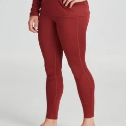 NRS Lightweight Pant - Women's -Outdoor Clothing 10123 05 Vino Model FrontCrop 070821 2000x2000 rsz 02797.1647973512
