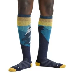 Darn Tough Solstice Over-the-Calf Midweight Cushion - Women's -Outdoor Clothing 8023 Dark Teal Model 2 rsz 95319.1667261174