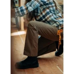 KUHL Rydr Pant - Women's -Outdoor Clothing Mak Lianna and Chris FA21 014 rsz 50858.1650488462