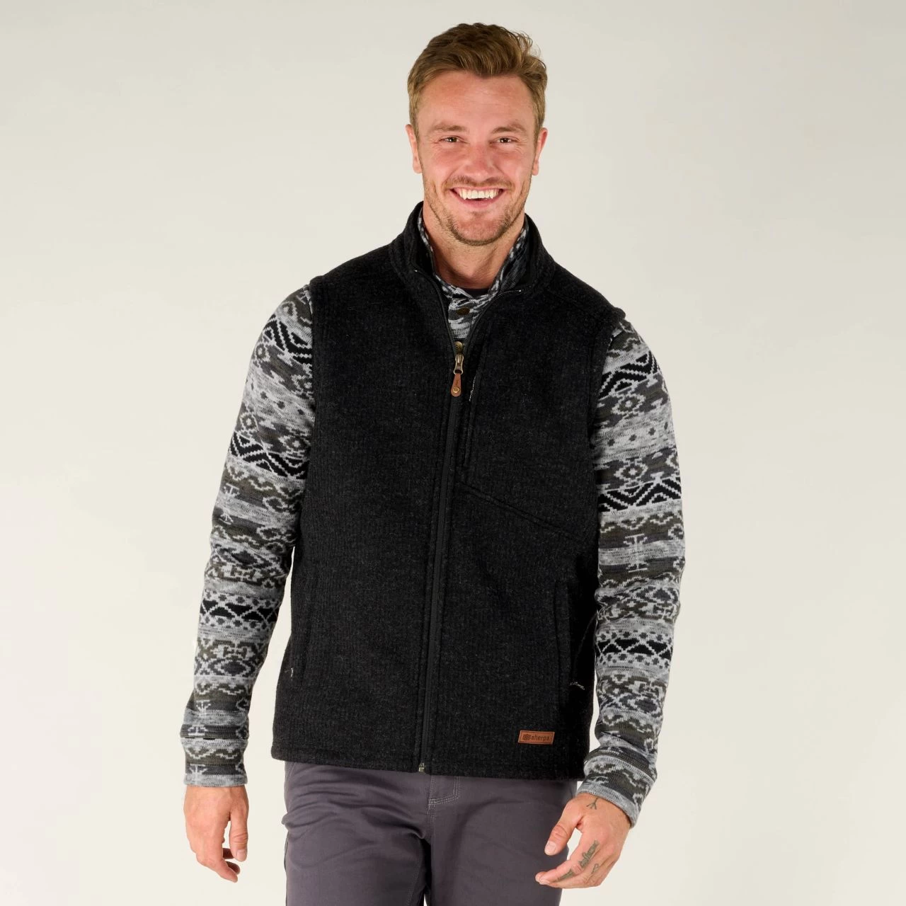 Sherpa Namgyal Vest - Men's 5 Sherpa Namgyal Vest - Men's - Image 5