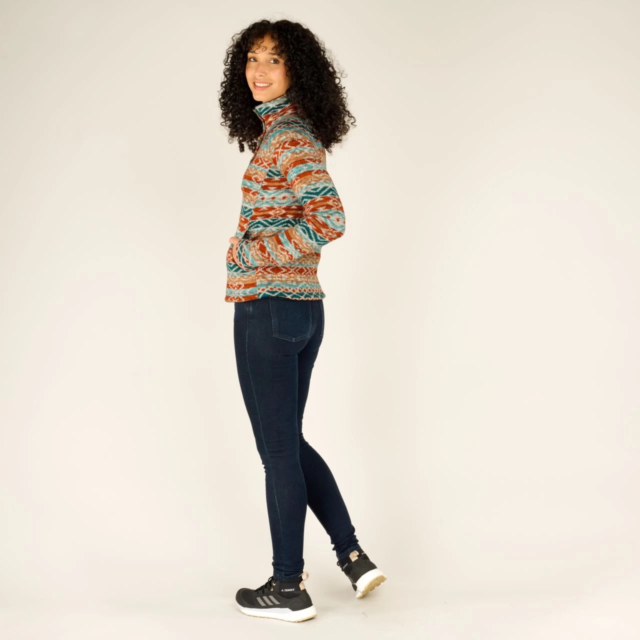 Sherpa Bhutan Pullover - Women's 11 Sherpa Bhutan Pullover - Women's - Image 11