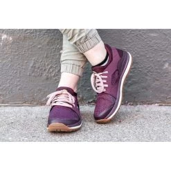 Mesa - Women's (Fall 2022) -Outdoor Clothing rosewoodfeature 1024x1024 54396.1676664668