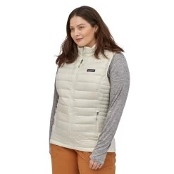 Patagonia Down Sweater Vest - Women's (Spring 2022) -Outdoor Clothing wbs20 84628 bcw mp1 rsz 29447.1652214408